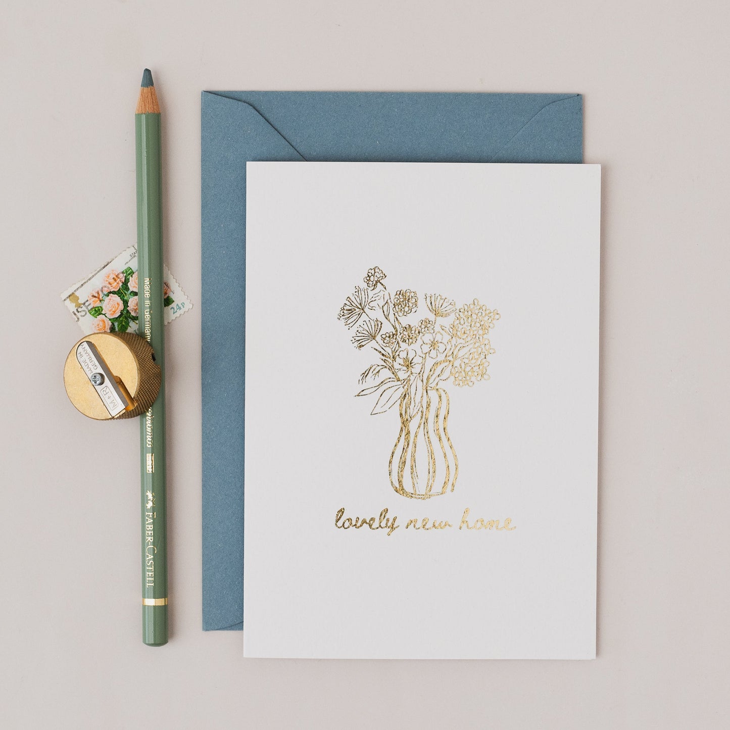 Lovely New Home Floral Design Gold Foil Card